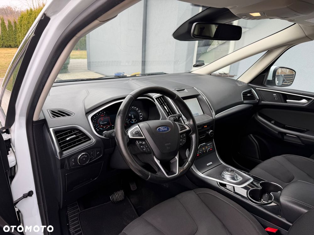 Ford S-Max 2.0 EcoBlue Titanium - 9