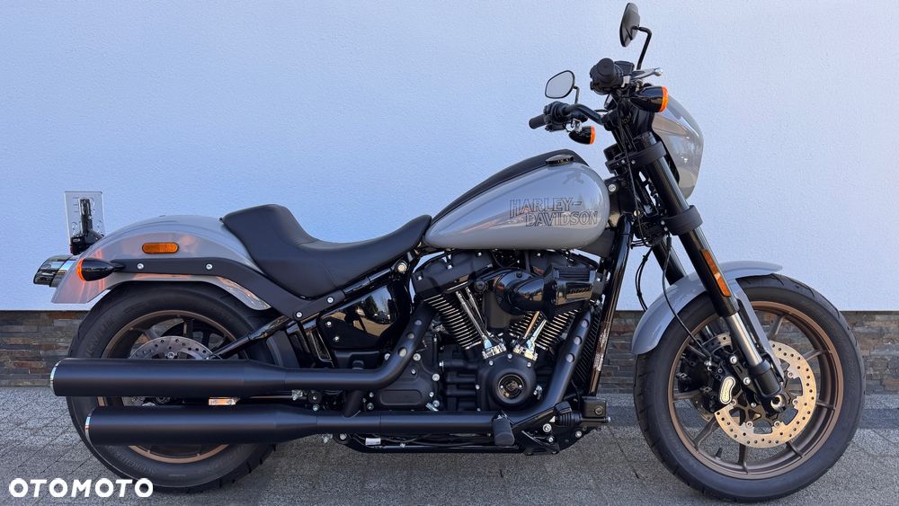 Harley-Davidson Softail Low Rider - 1