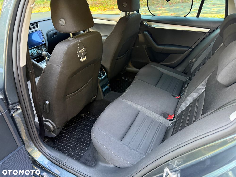 Skoda Octavia - 16