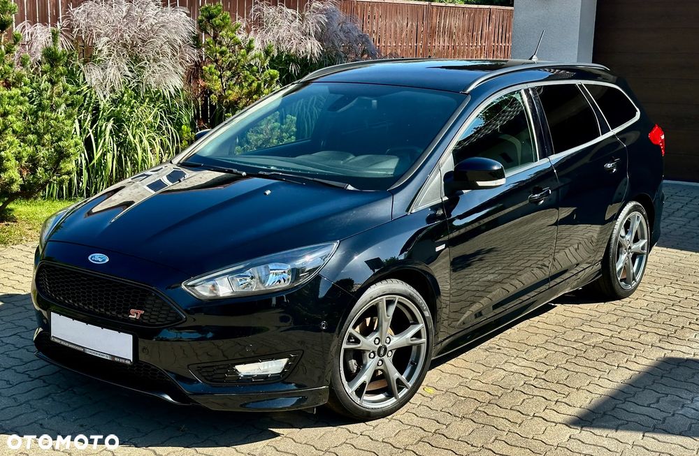 Ford Focus 1.0 EcoBoost ST-Line - 6