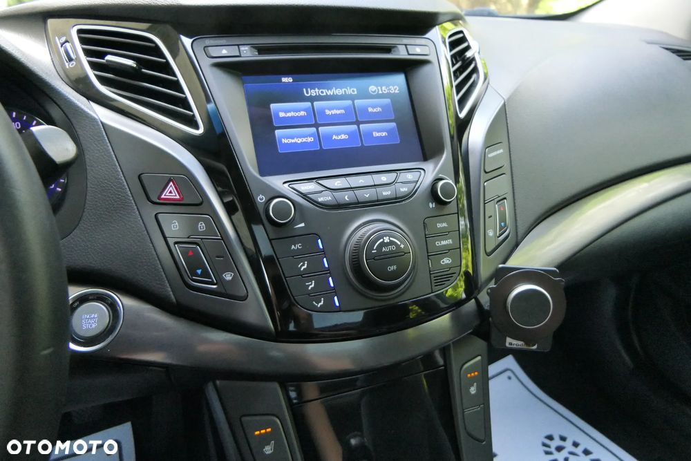 Hyundai i40 2.0 Premium - 24