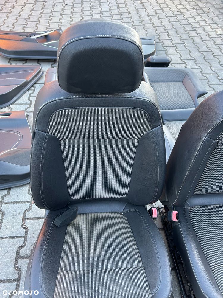 Opel Astra J fotele półskóra kompelt boczki tapicerka fotel kierowcy pasażera - 2
