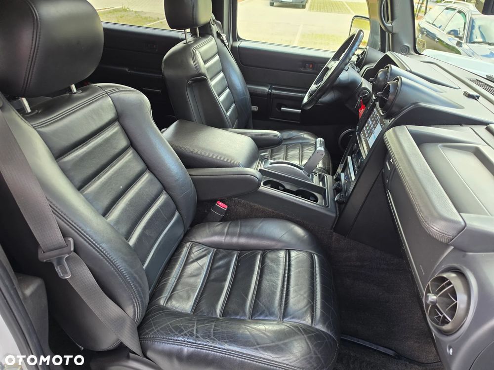 Hummer H2 6.0 V8 - 8