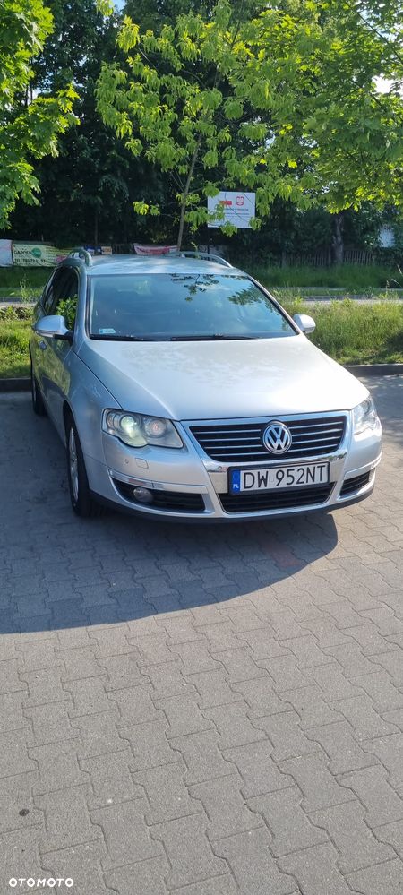 Volkswagen Passat 2.0 TDI DPF Highline - 1