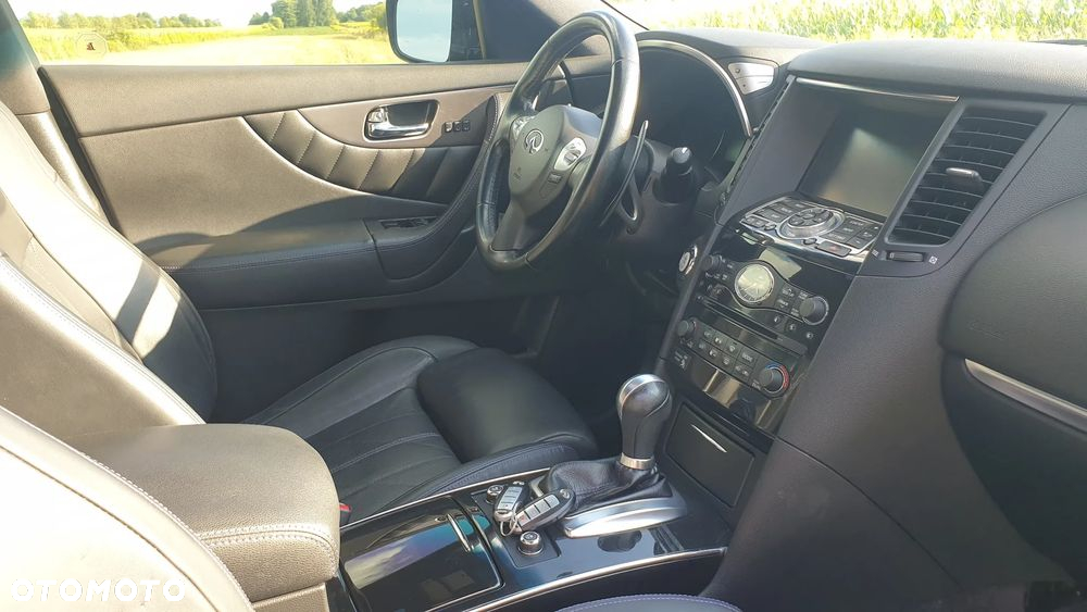 Infiniti QX70 3.7 AWD S Premium - 15