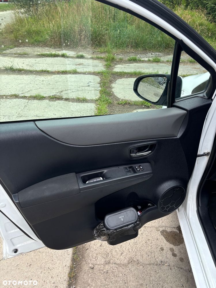 Toyota Yaris 1.5 VVT-i - 10