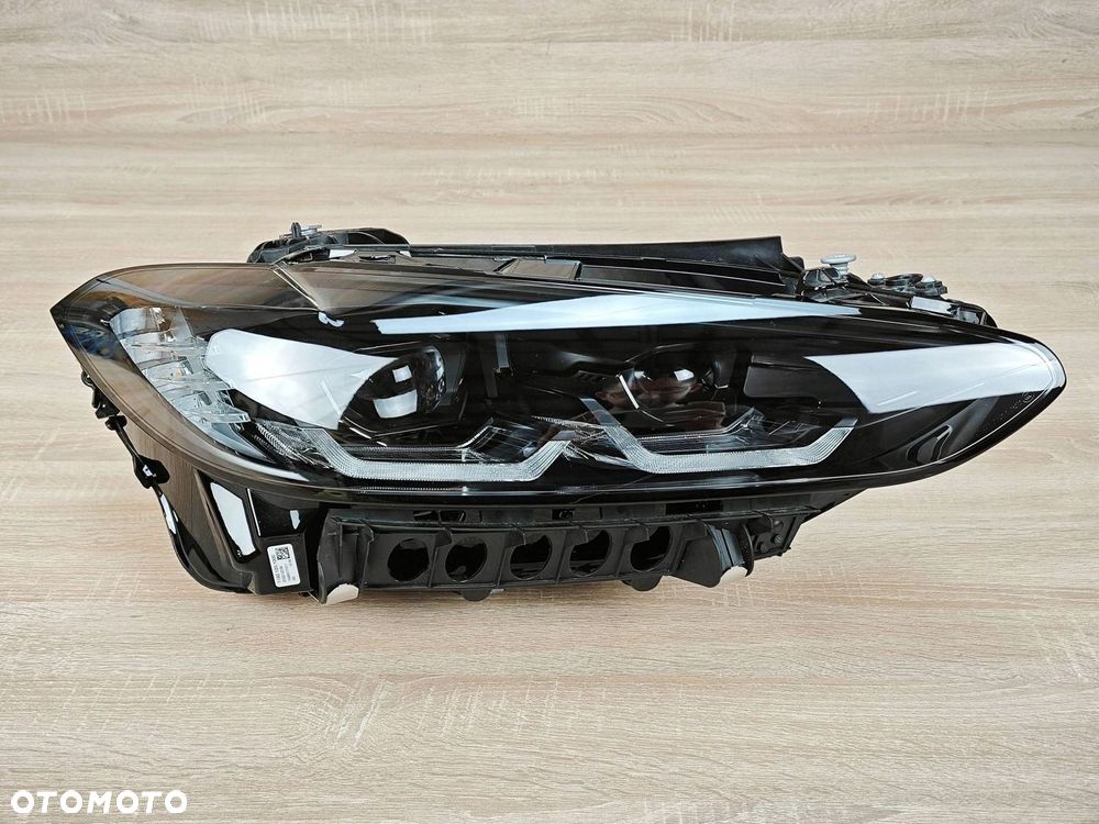 LAMPA PRAWY PRZÓD SHADOW LINE BMW 4 G22 G23 G26 M4 G80 G81 G82 G83 EU 33km