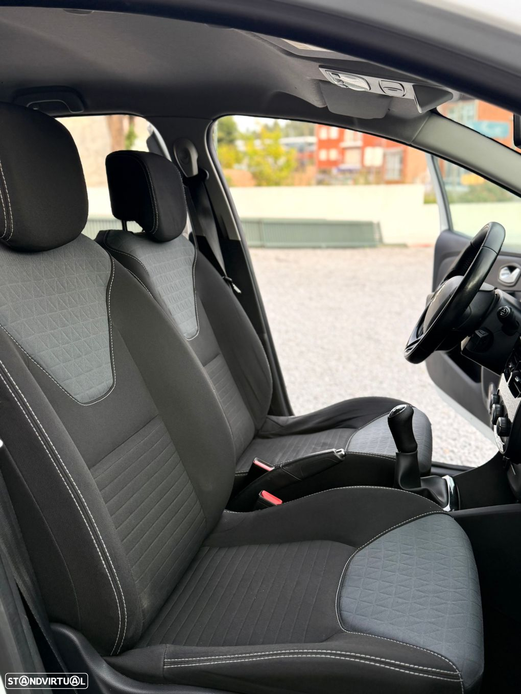 Renault Clio 1.5 dCi Limited - 15