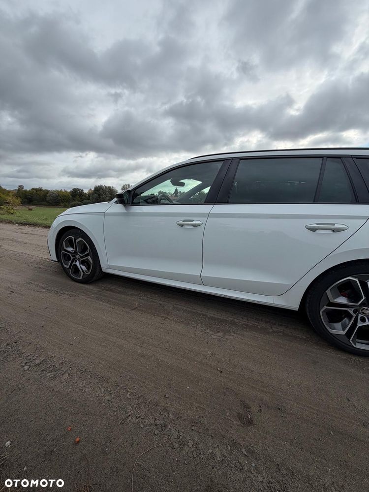 Skoda Octavia 2022 photo 4