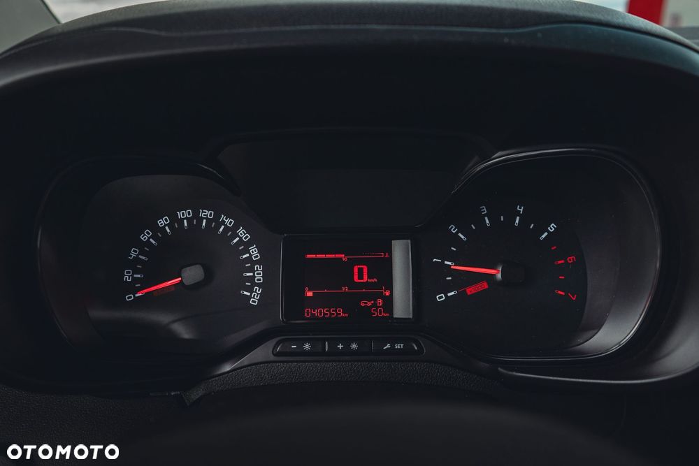 Toyota Proace City - 12