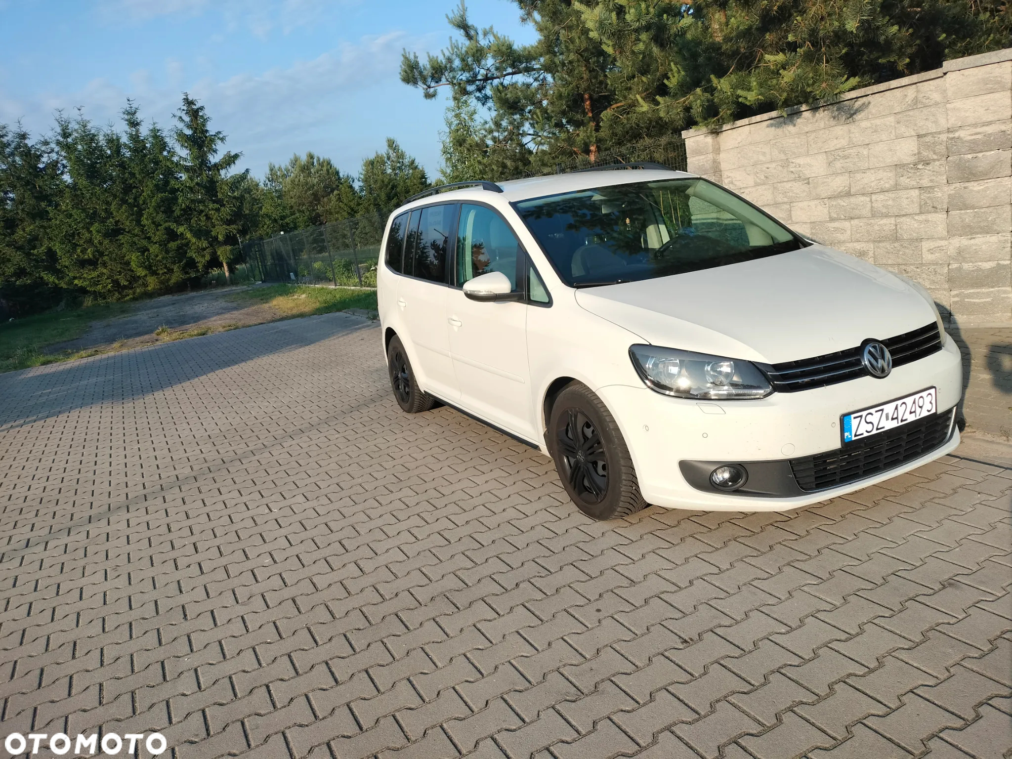 Volkswagen Touran 1.6 TDI DPF BlueMotion Technology Highline - 2