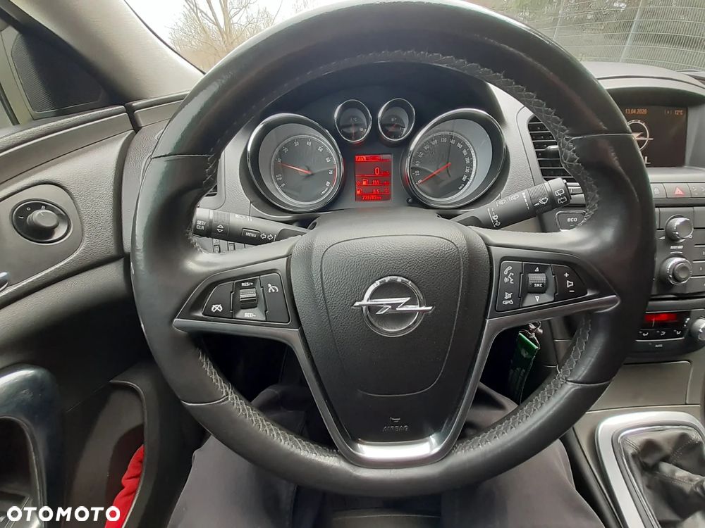 Opel Insignia 1.4 T Cosmo S&S - 12