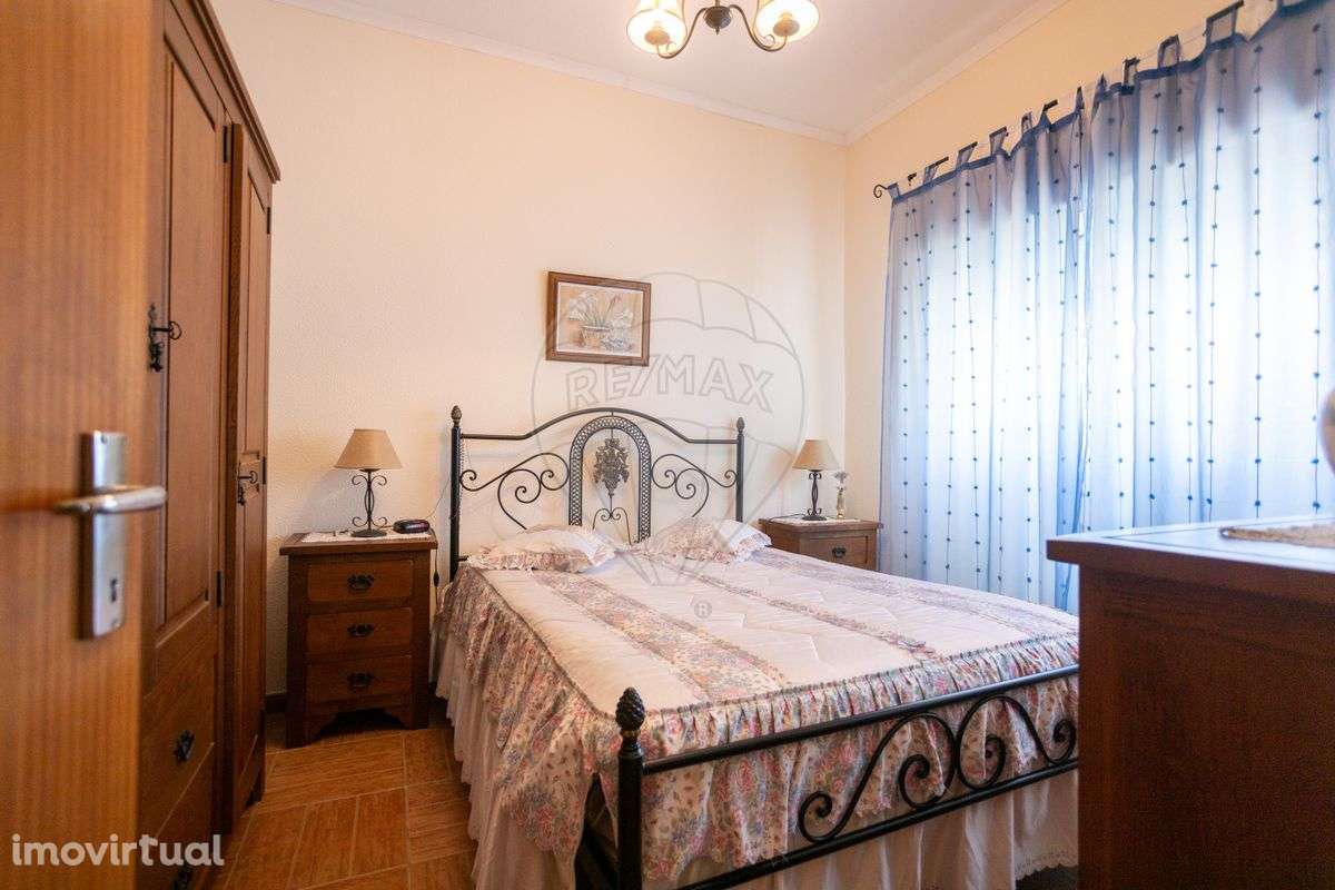 Moradia T2 para venda - Grande imagem: 3/36