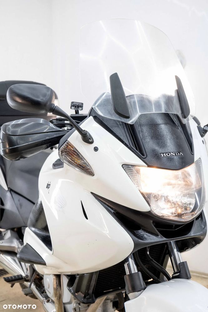 Honda NT - 11