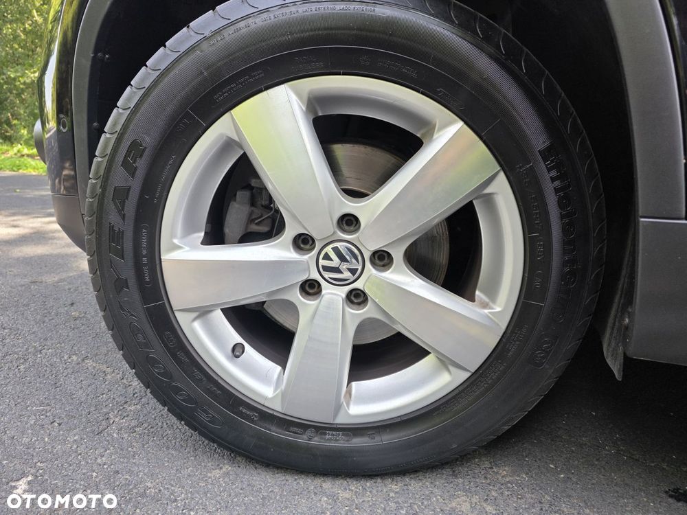 Volkswagen Tiguan 2.0 TDI SCR BlueMotion Technology Lounge Sport & Style - 20