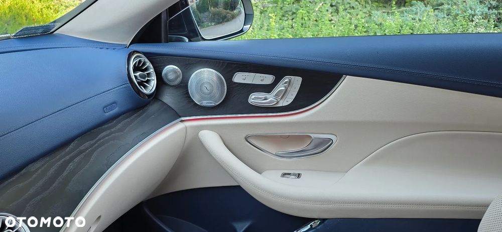 Mercedes-Benz Klasa E 400 4-Matic 9G-TRONIC - 20