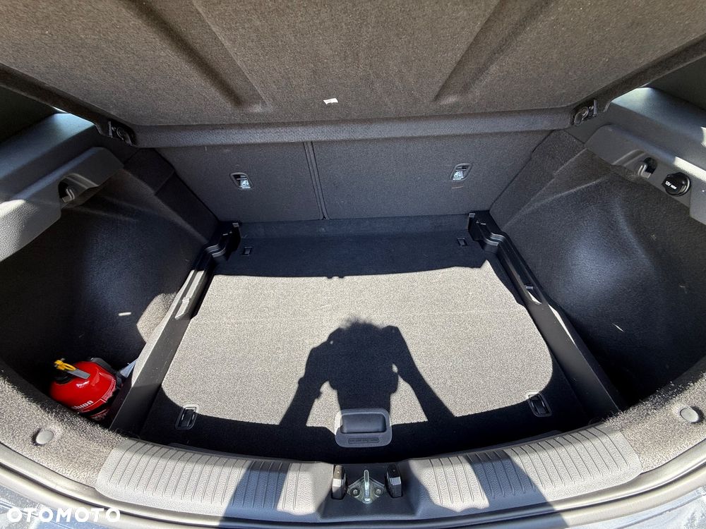 Hyundai i30 1.5 DPI Classic + - 11
