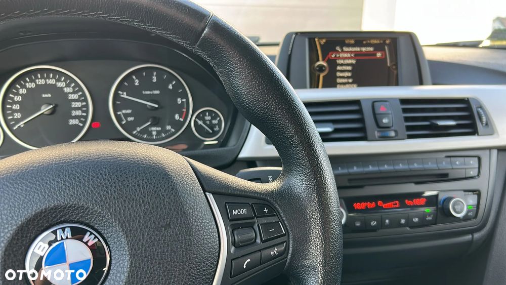 BMW Seria 3 316d EU6 - 14