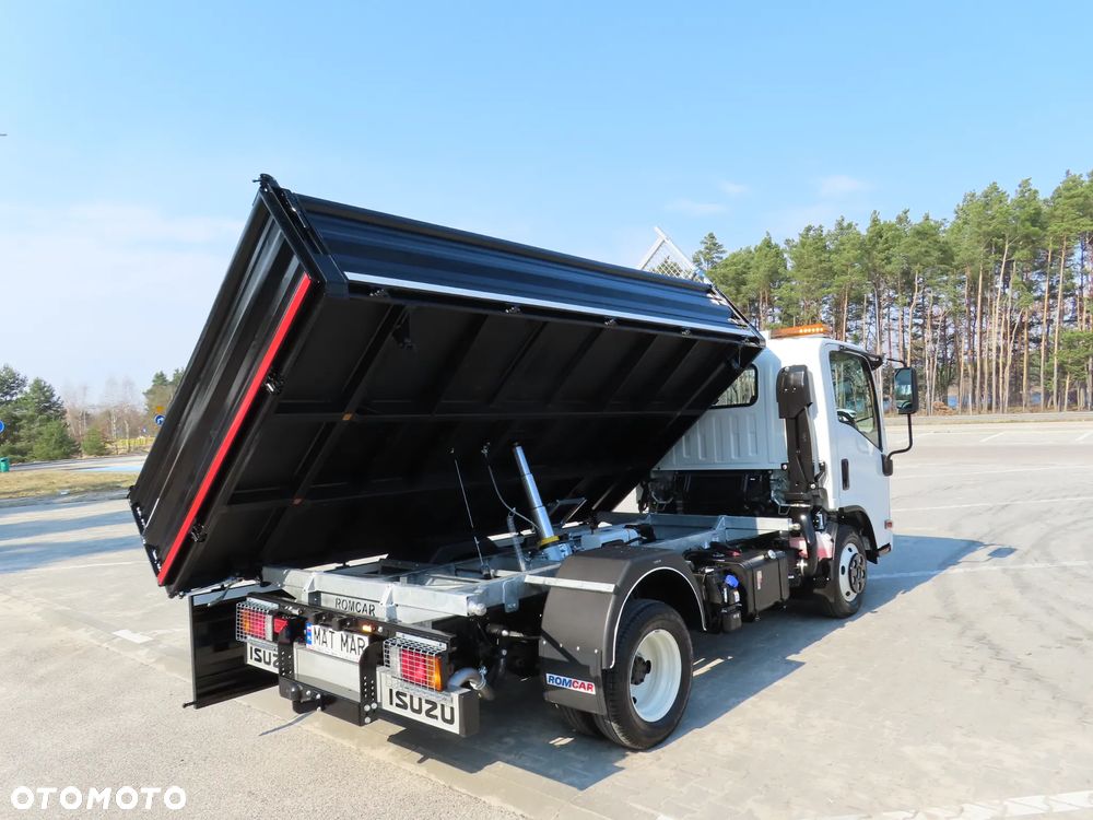 Isuzu M27 Final Edition 3.0 L 150 KM Wywrotka Kiper Wywrot x 3 Str. 3658 mm Długi WYSOKIE BURTY 600 MM Renomowanej Firmy RomCar HAK 3500 Kg 20 Tys Km Przeb. Rozstaw Osi 2750 mm WZMACNIANY GWARANCJA FABRYCZNA Stan Auta JAK NOWY GOTOWY DOSTĘPNY POLECAM - 27