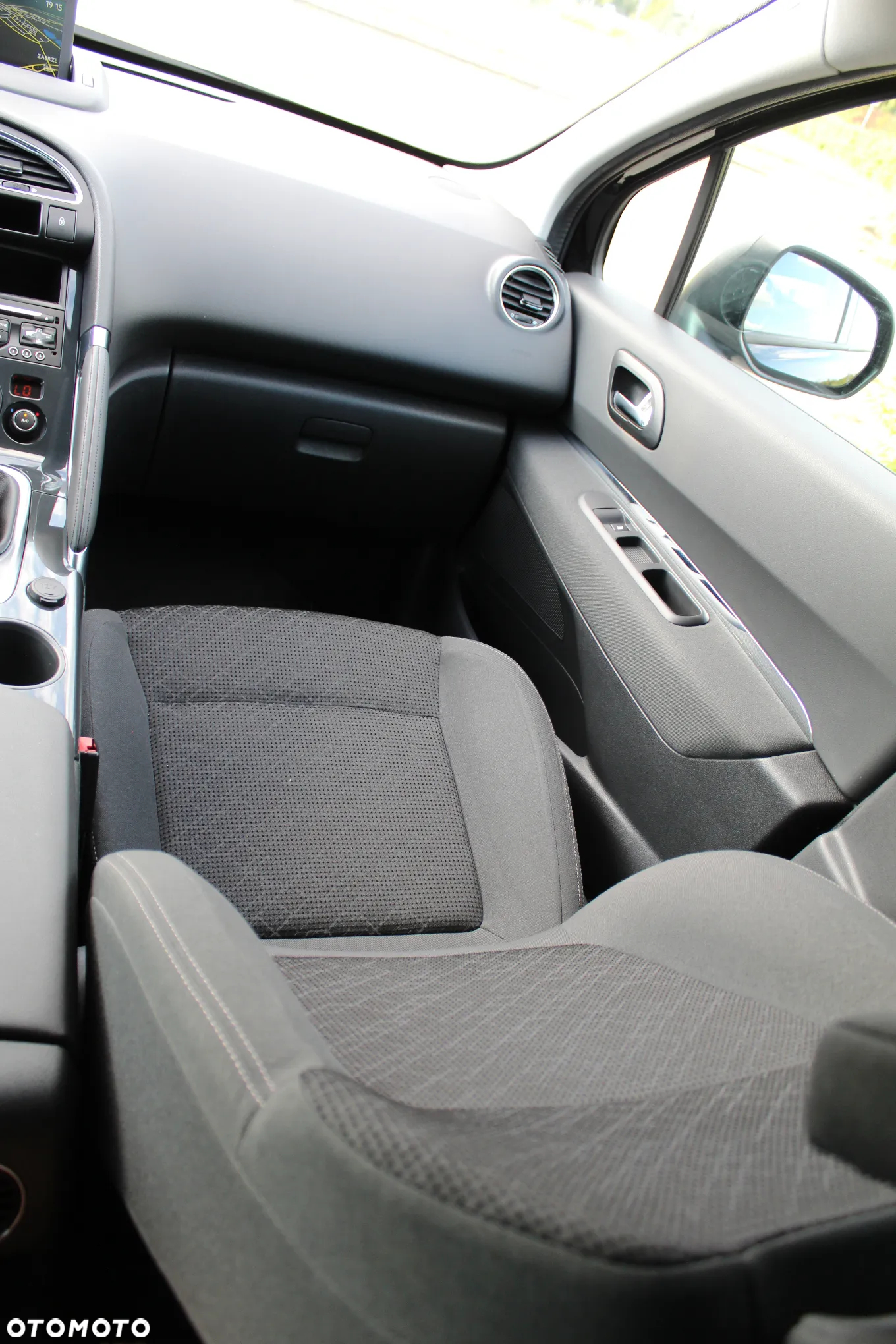 Peugeot 3008 1.2 PureTech Style - 24
