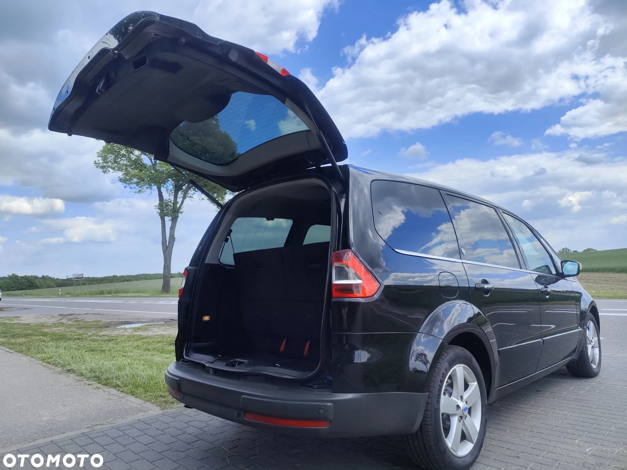 Ford Galaxy 2.0 TDCi Ghia - 36