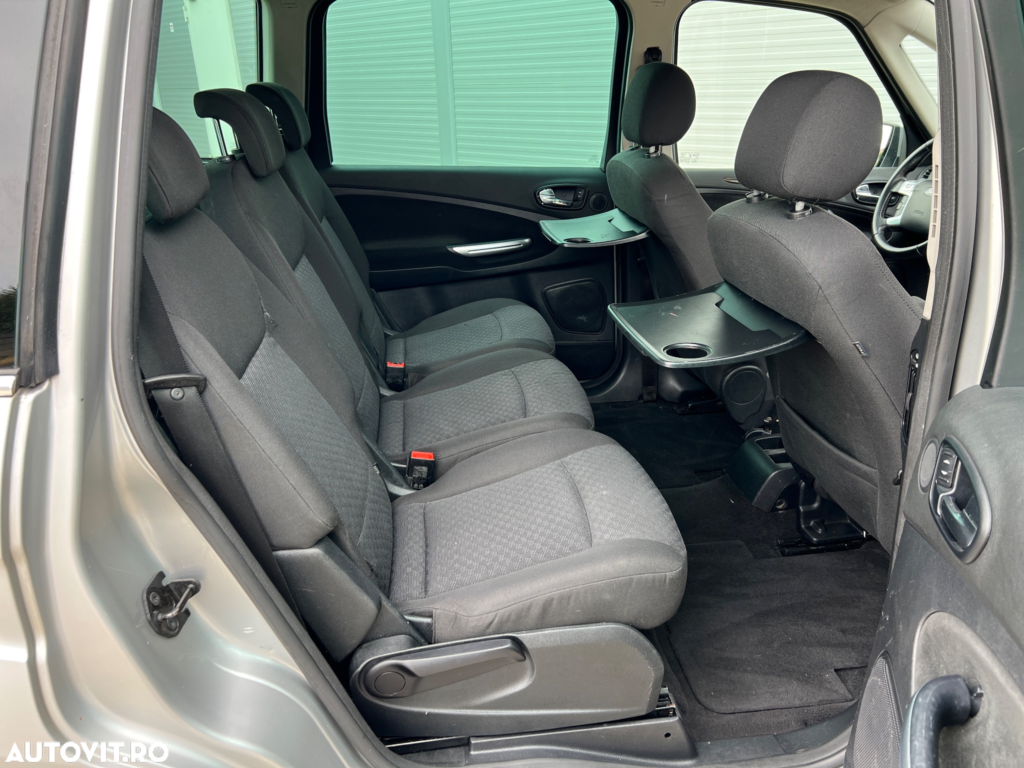 Ford Galaxy 2.0 TDCi DPF Ghia - 10