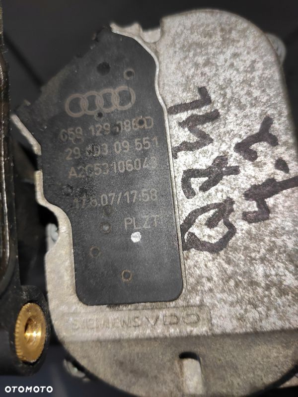 AUDI Q7 4L 4.2 TDI KOLEKTOR SSĄCY PRAWY KLAPKI NASTAWNIK ORYG 057129712G - 12