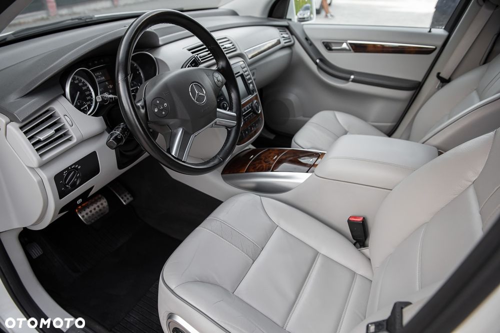 Mercedes-Benz Klasa R 350 CDI DPF 4Matic 7G-TRONIC - 15