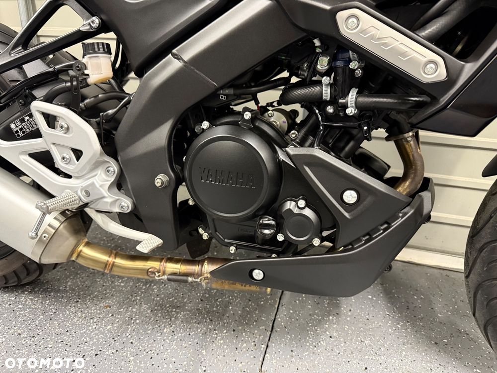 Yamaha MT - 8
