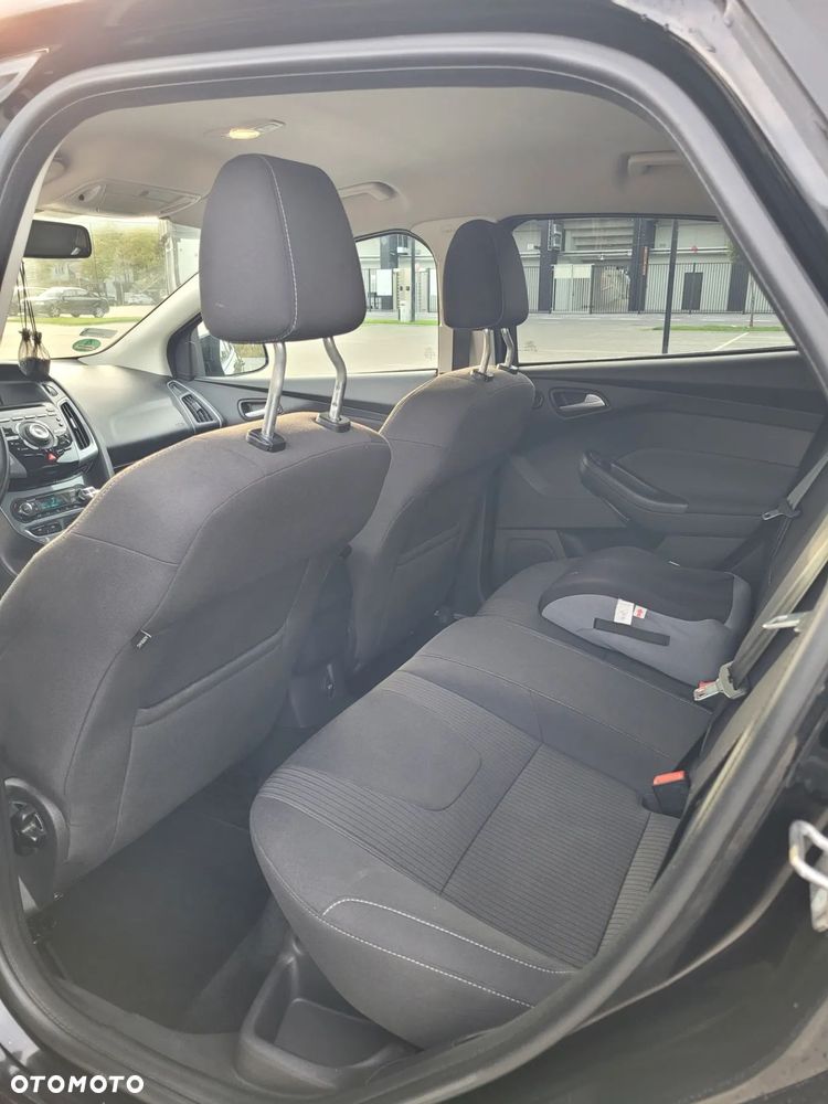 Ford Focus - 8