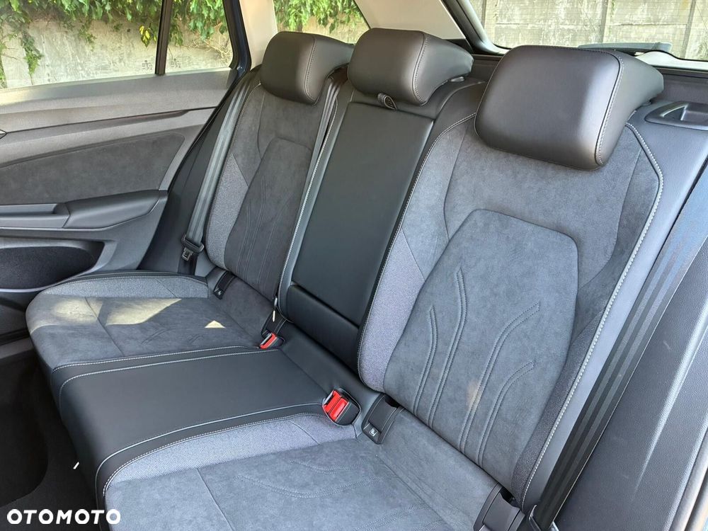 Volkswagen Golf Variant - 7