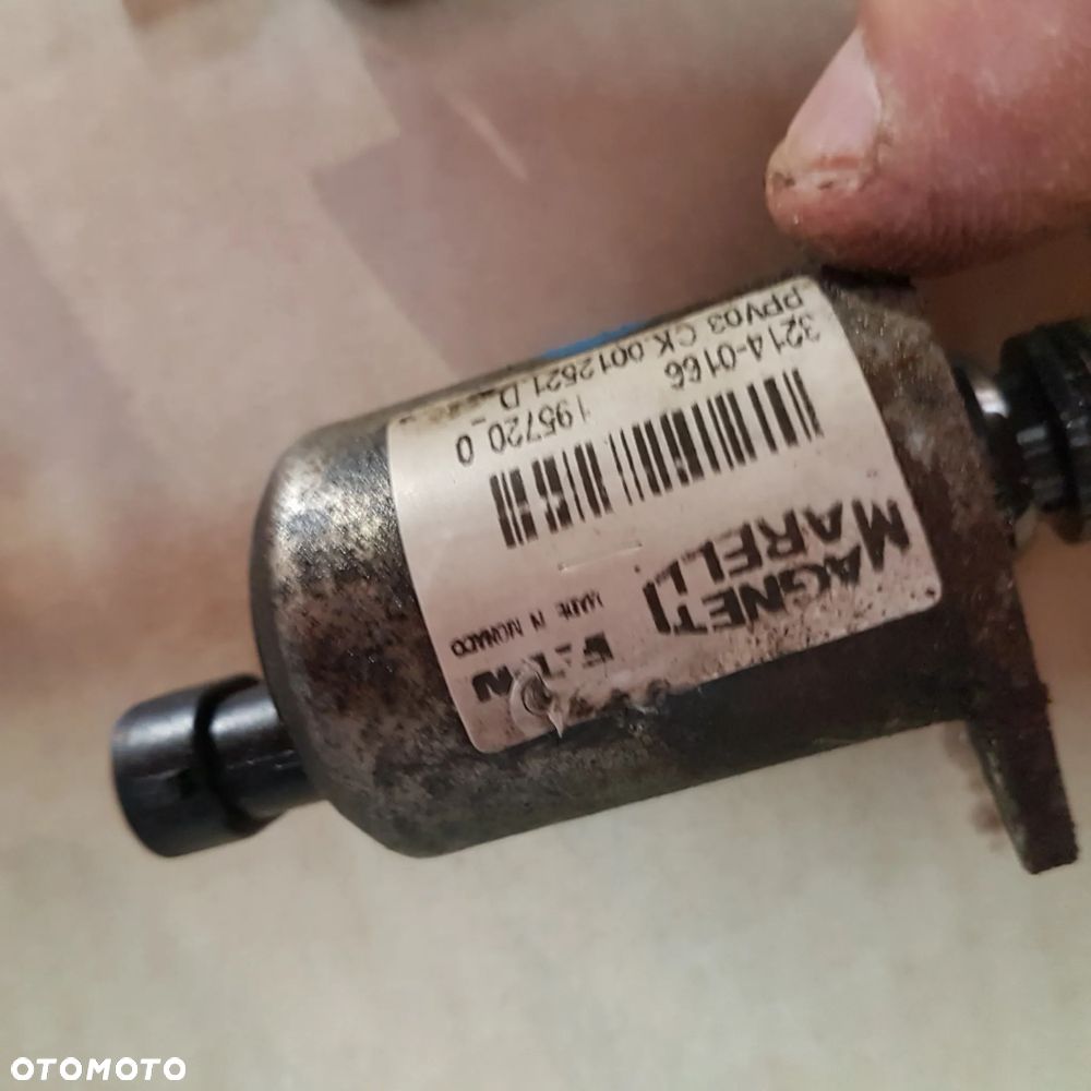 Elektrozawór skrzyni biegów Renault Master Clio Trafic Twingomaster II Trafic II 01> - 2