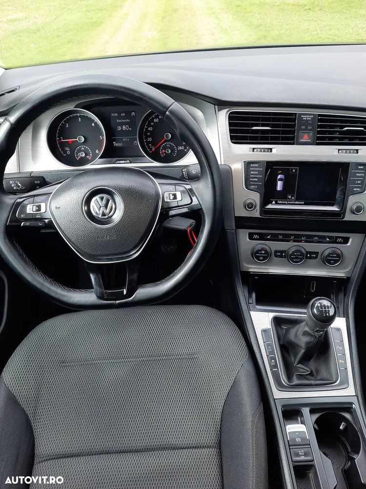 Volkswagen Golf 1.6 TDI 4Motion BlueMotion Technology Comfortline - 13