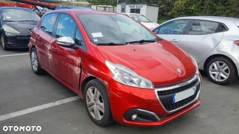 Peugeot 208 PureTech 82 Stop & Start Signature - 4