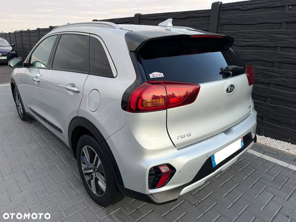 Kia Niro 1.6 GDI 2WD Vision - 2