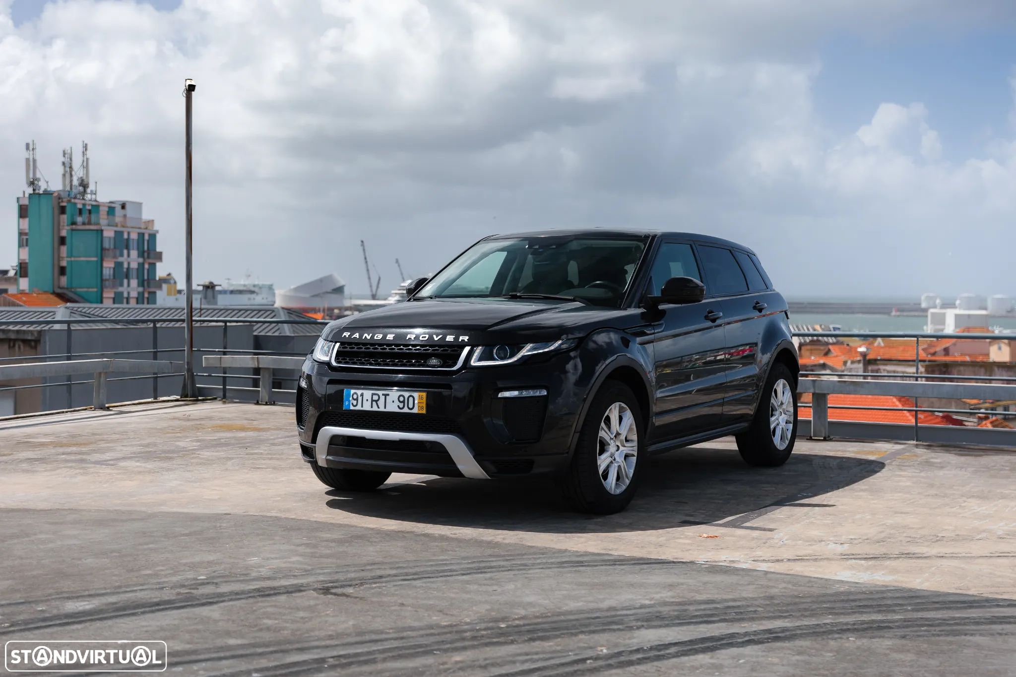 Land Rover Range Rover Evoque 2.0 eD4 SE Dynamic - 1