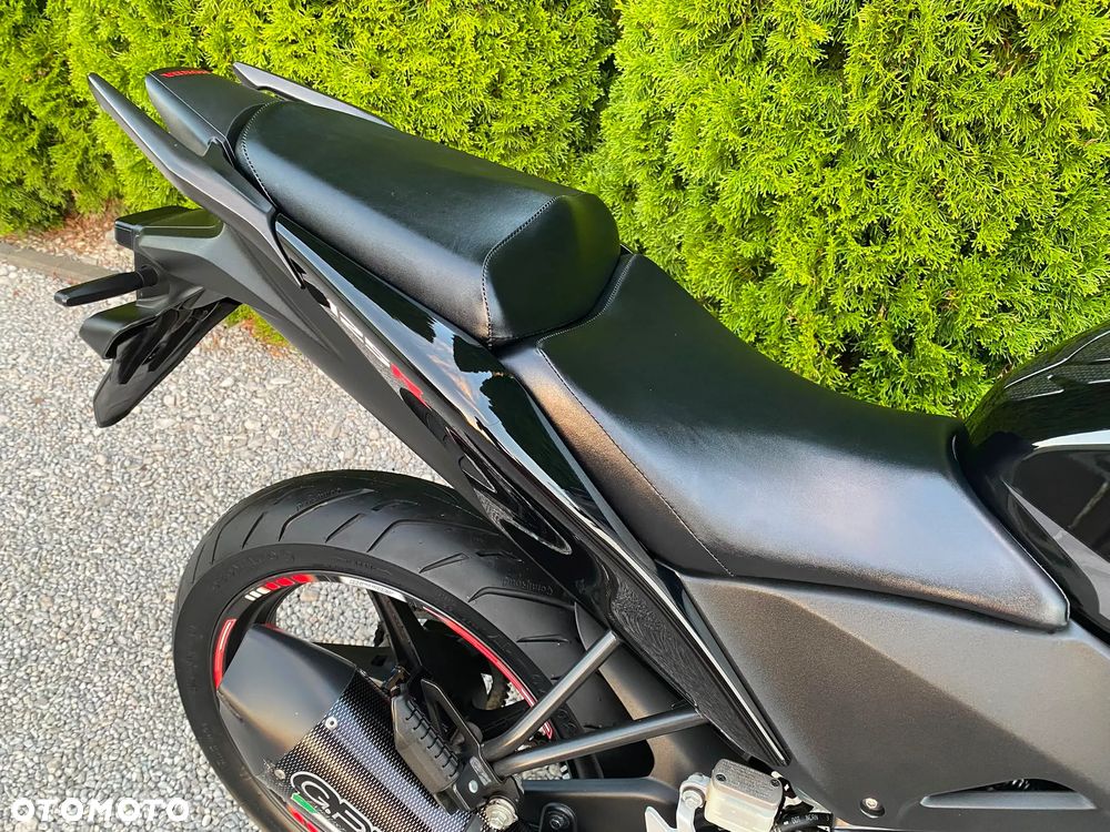 Honda CBR - 16