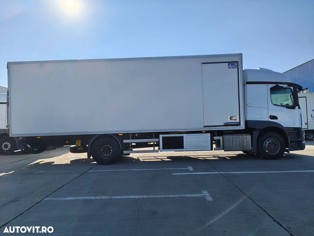 Mercedes-Benz Actros - 2