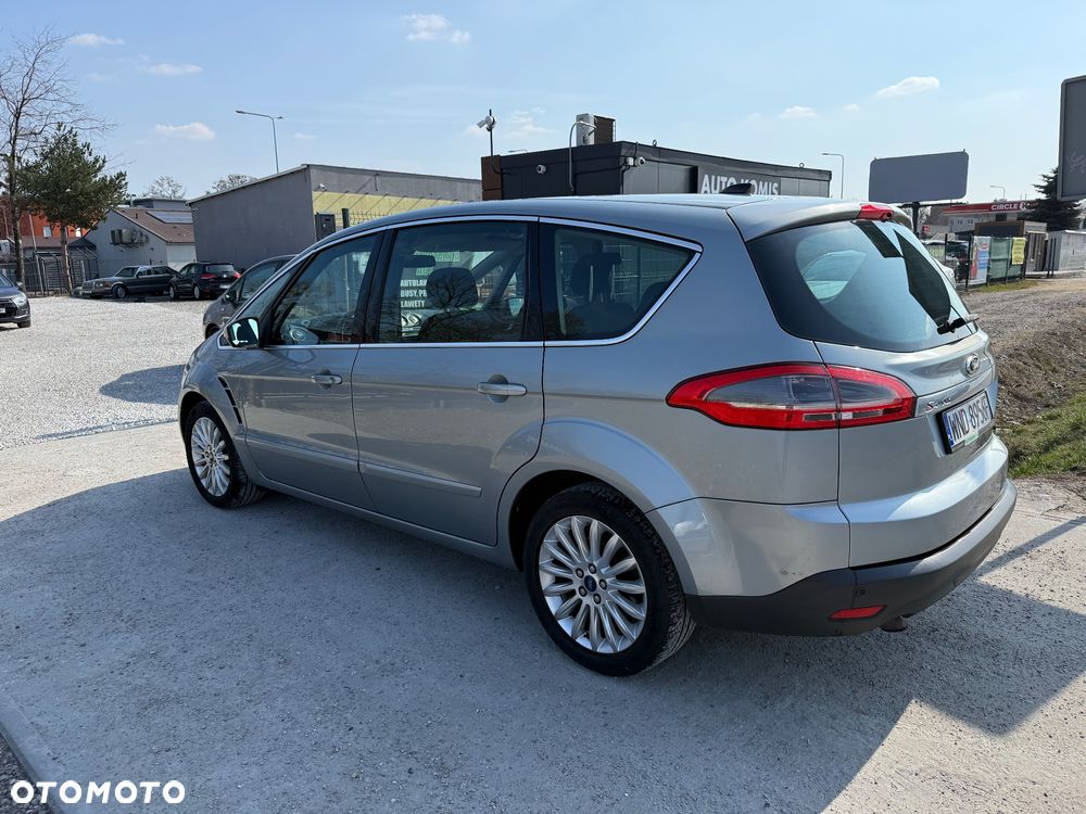 Ford S-Max - 8