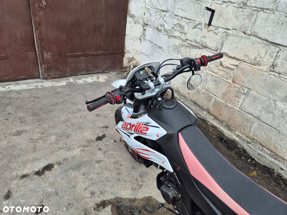 Aprilia SX - 9