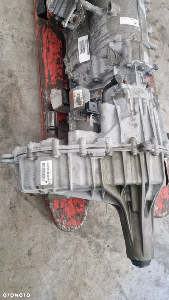 Skrzynia biegów + reduktor 4x4 Ram V 5.7 hemi 2019+ - 4