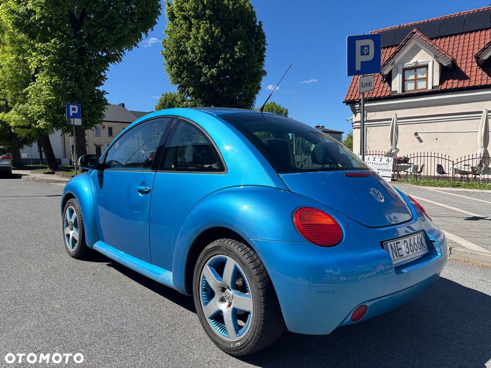 Volkswagen New Beetle - 3