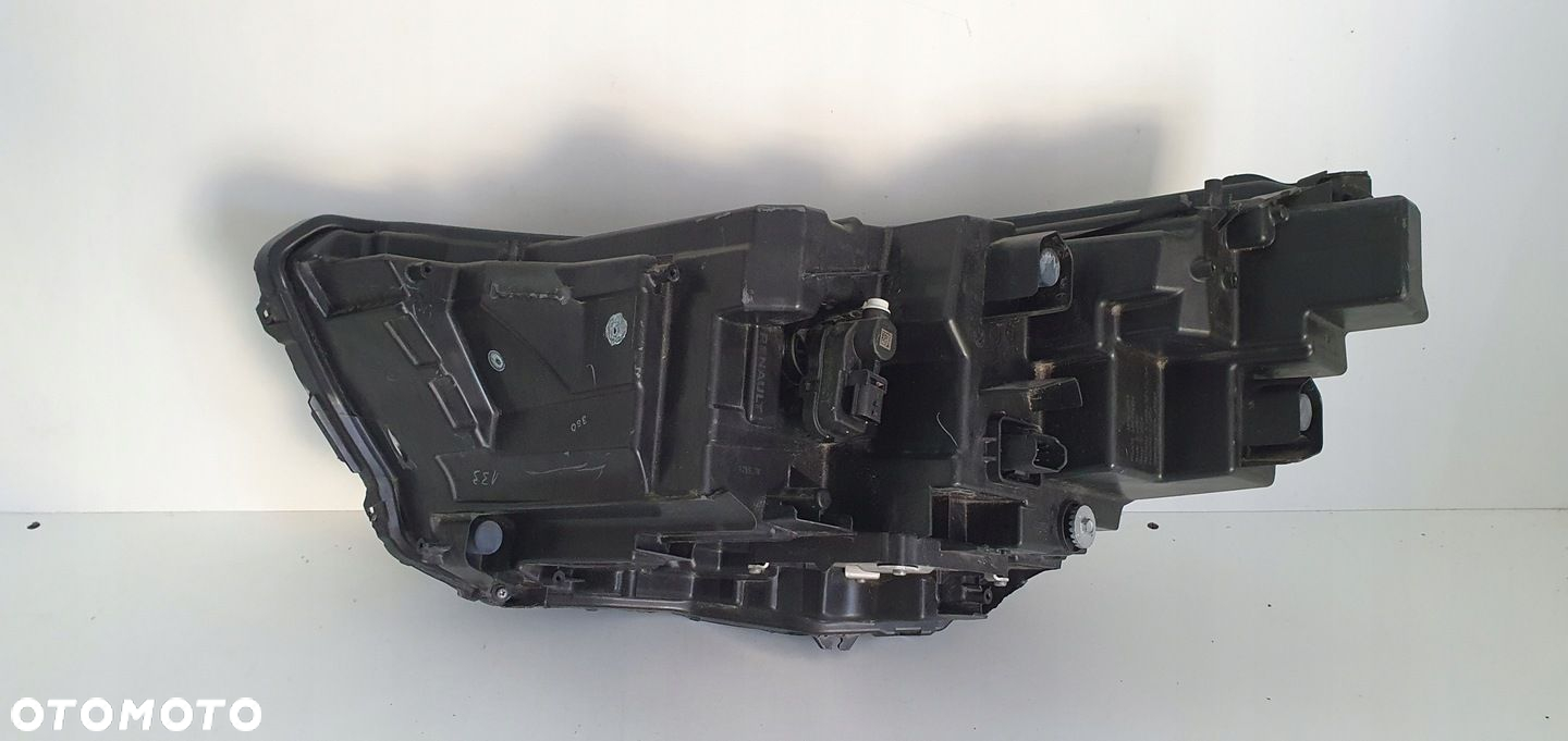 RENAULT KANGOO III LAMPA PRAWA PRZÓD FULL LED 260103264R - 4