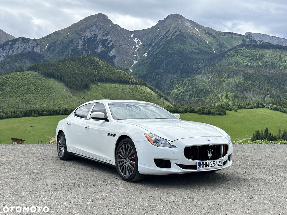Maserati Quattroporte - 2