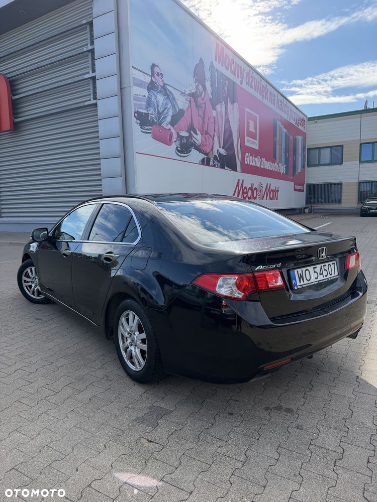 Honda Accord - 2