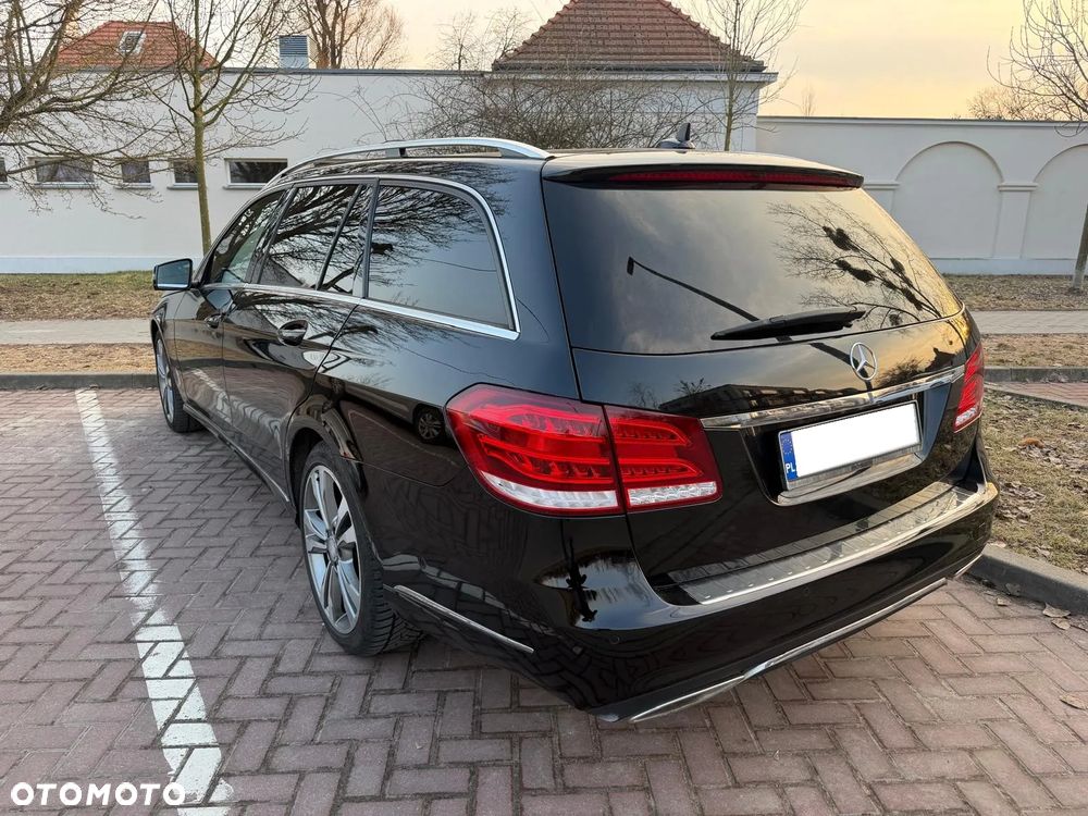 Mercedes-Benz Klasa E 250 CDI 4Matic 7G-TRONIC Avantgarde - 3