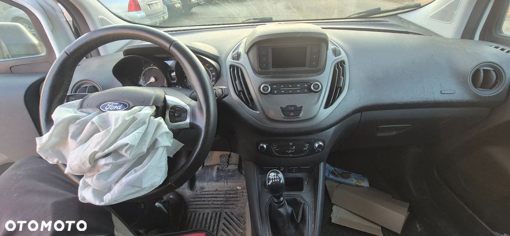 Ford TRANSIT COURIER - 33