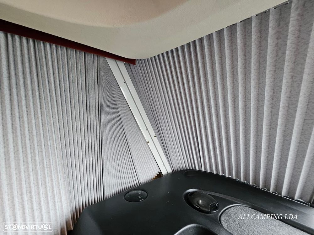 Rapido Le Randonneur 9097F CHASSI AL-KO Cama transversal + BASCULANTE - 56