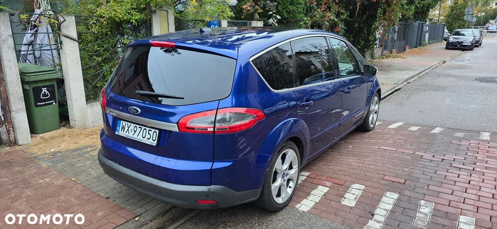 Ford S-Max - 24