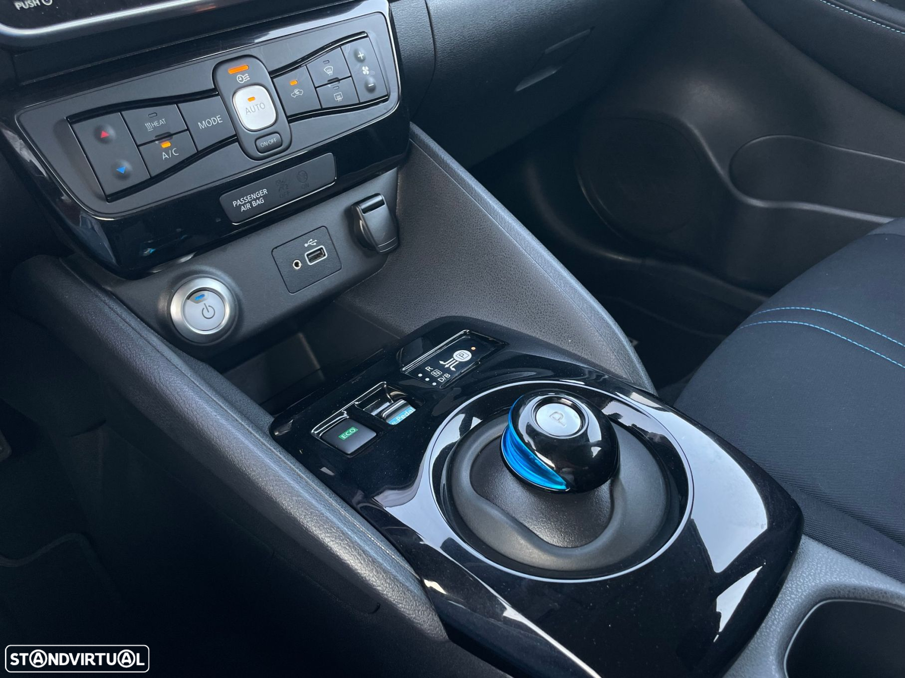 Nissan Leaf Acenta - 24